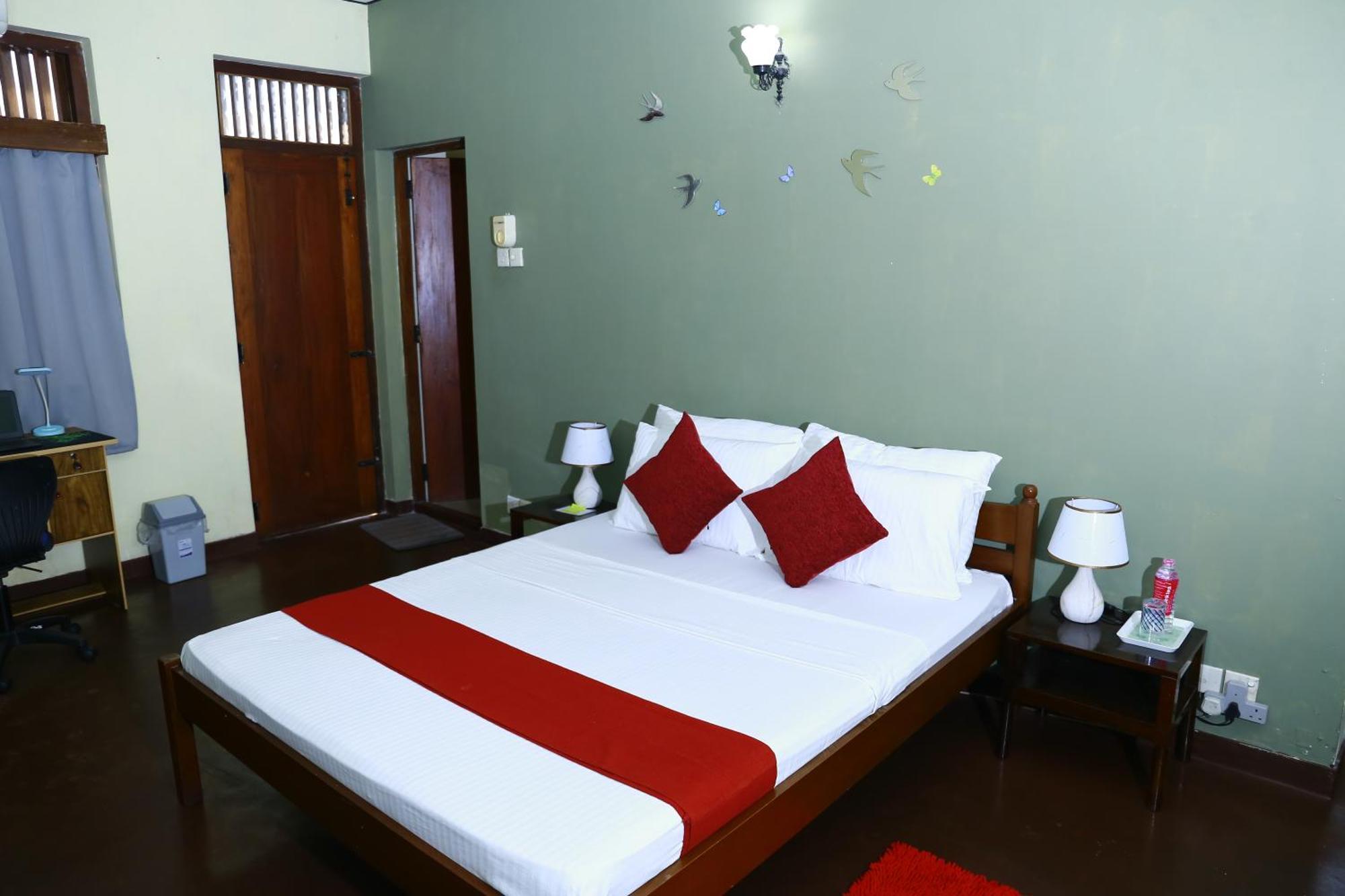 Bed and Breakfast Oasis Colombo Esterno foto