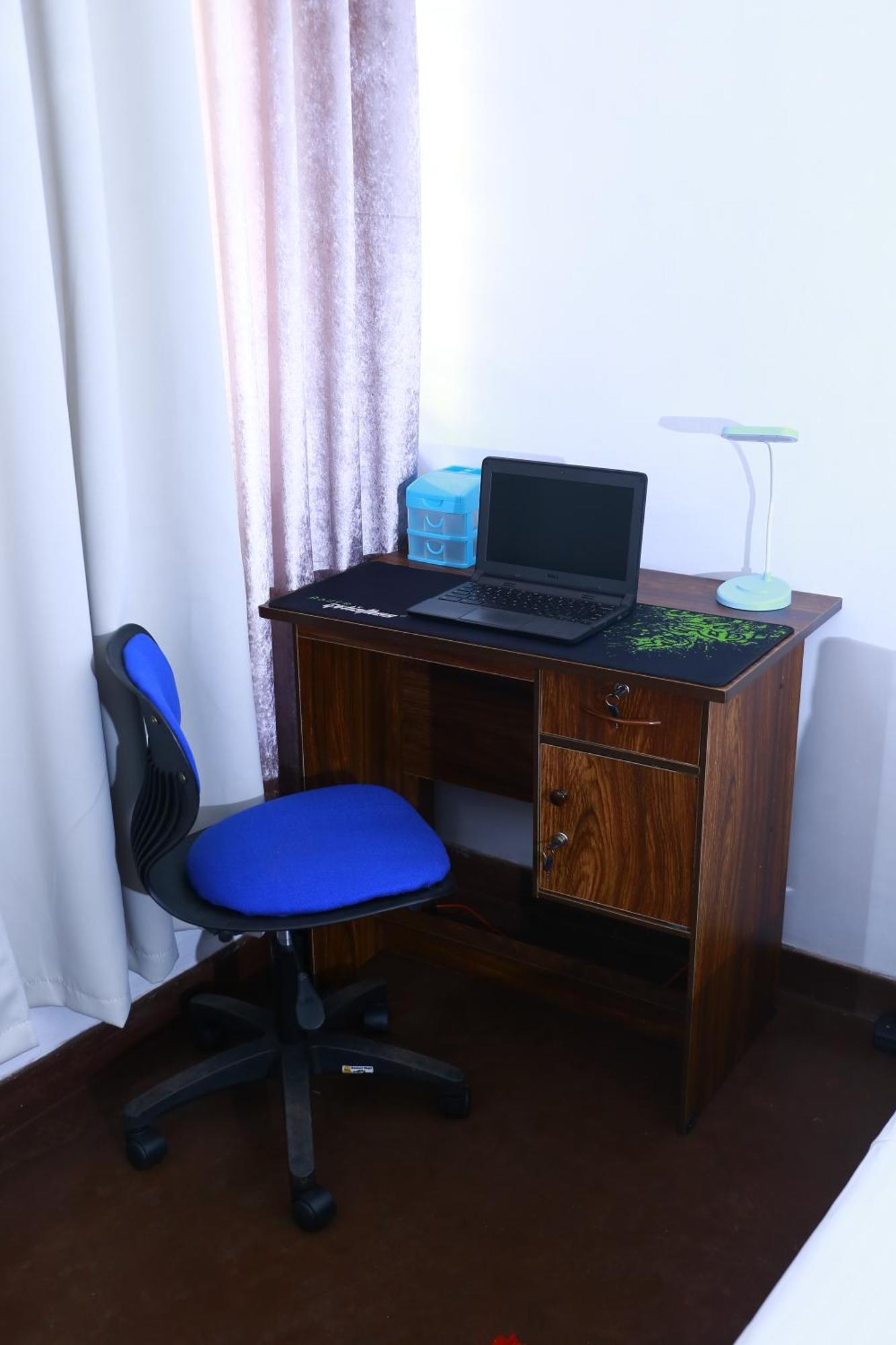 Bed and Breakfast Oasis Colombo Esterno foto