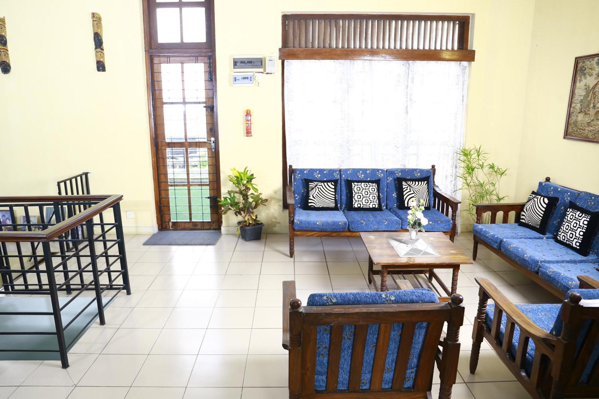 Bed and Breakfast Oasis Colombo Esterno foto